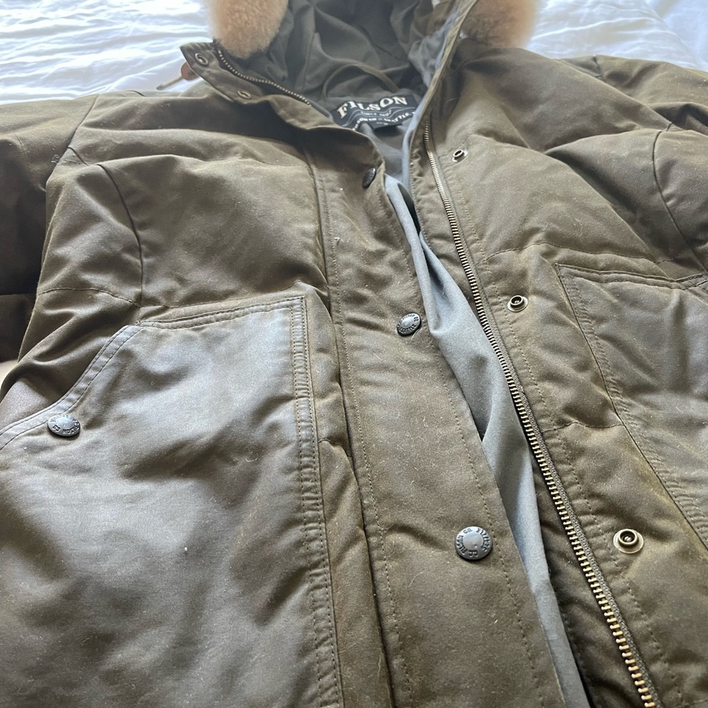 Women’s Filson down cruiser with Sherpa hood
